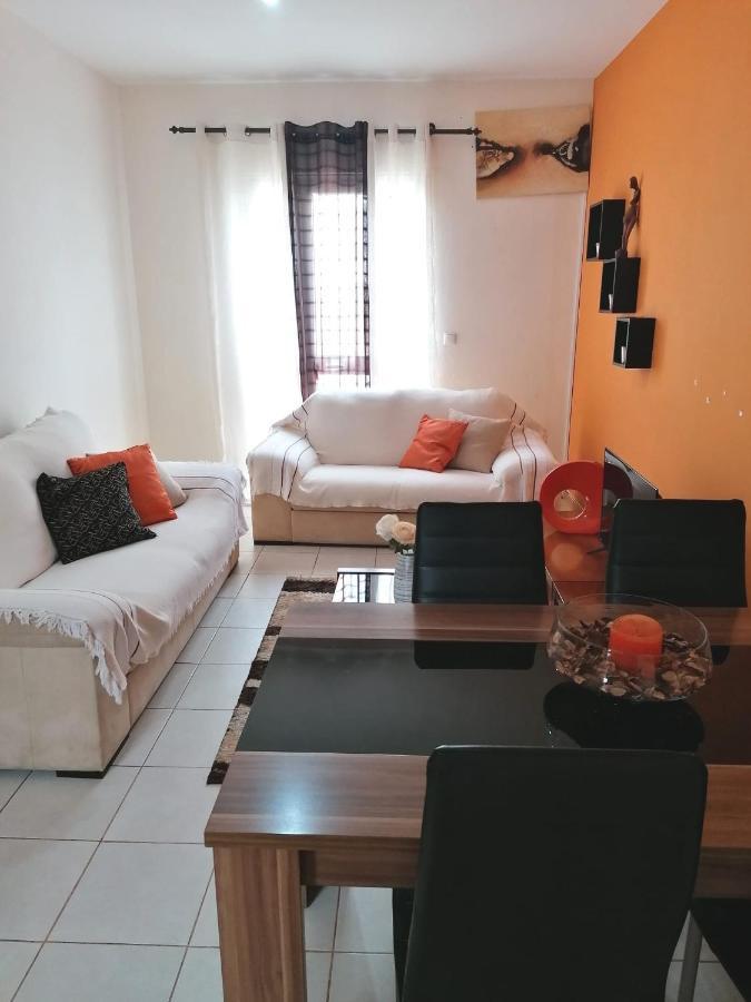 Family Apartment ปรายา ภายนอก รูปภาพ